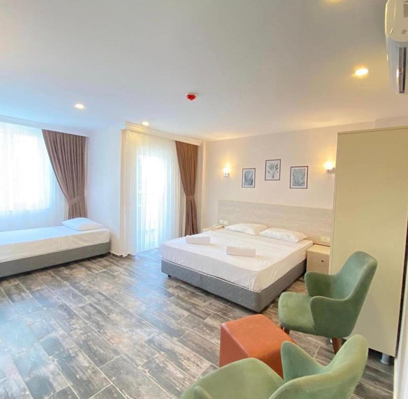 Dream Town Hotel&Restaurant 케메르 외부 사진